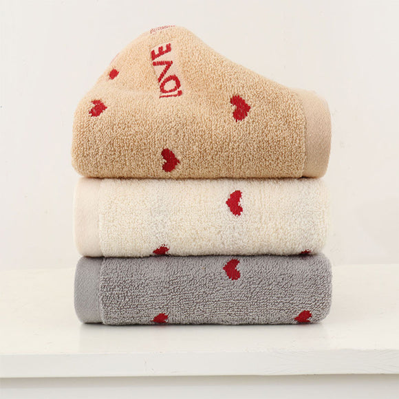 ハート柄タオル