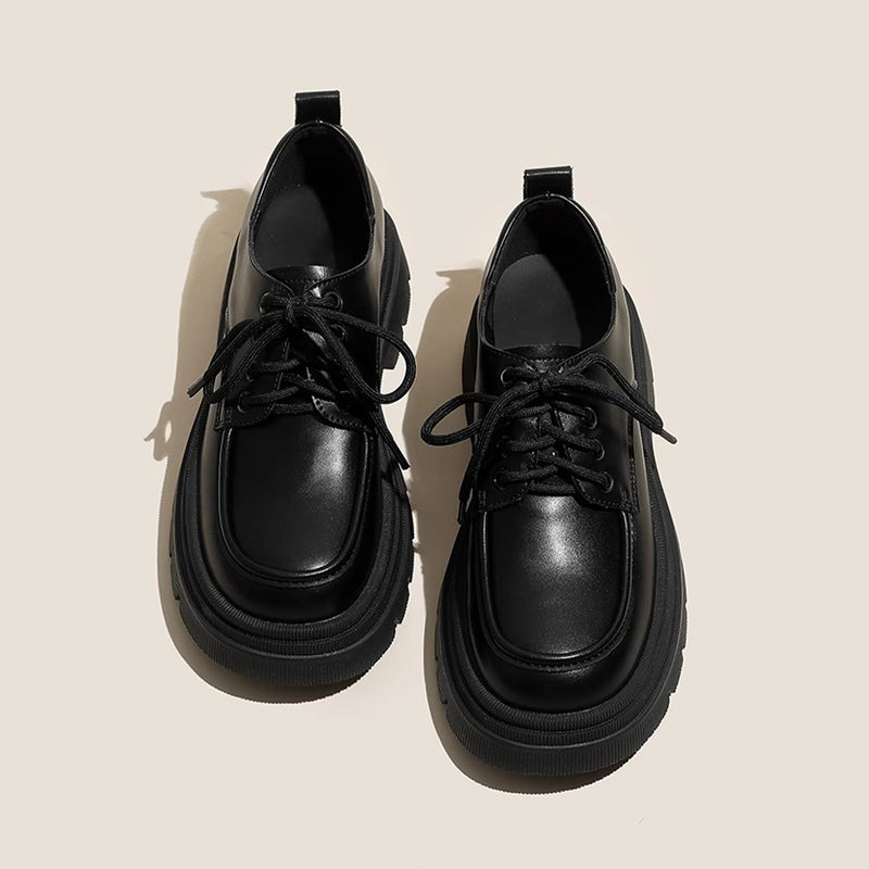 レースアップ厚底シューズ