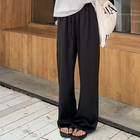 サテン素材ストレートパンツ – IRADOWL