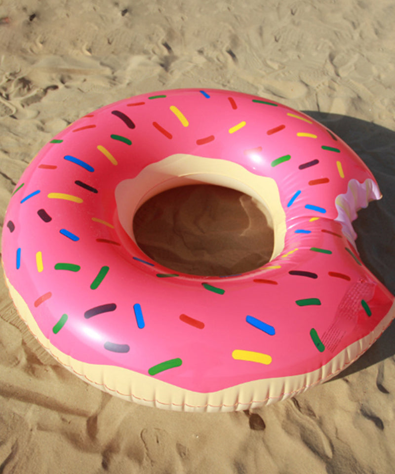 ドーナツ型浮き輪